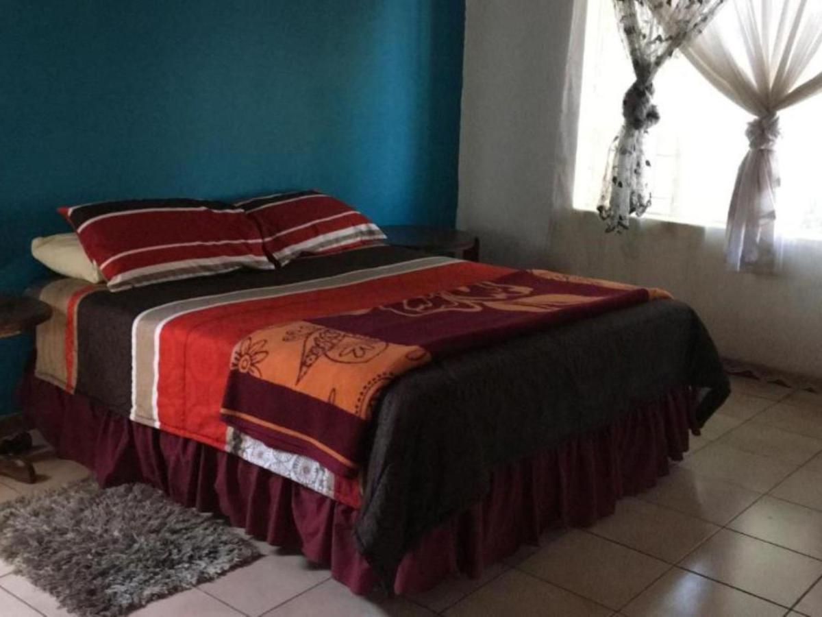 Хостел Sabie Gypsy'S Backpackers Номер фото