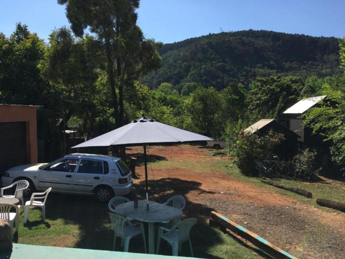 Хостел Sabie Gypsy'S Backpackers Экстерьер фото